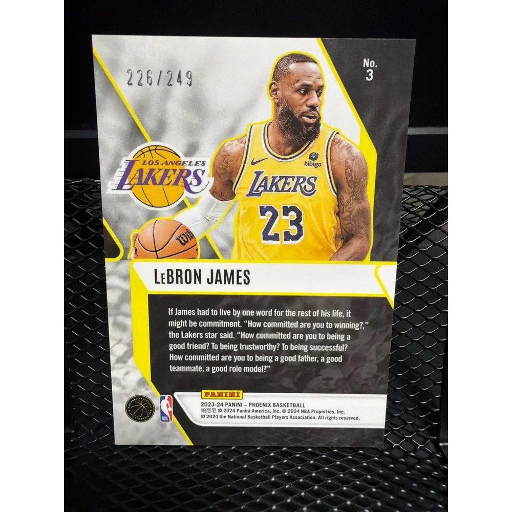 LeBron James 2023-24 Panini Phoenix Fade To Black Los Angeles Lakers 226/249 #3